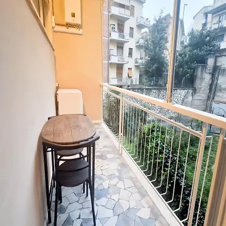 Con Terrazza Privata Nel Cuore Di - Ztl Free *