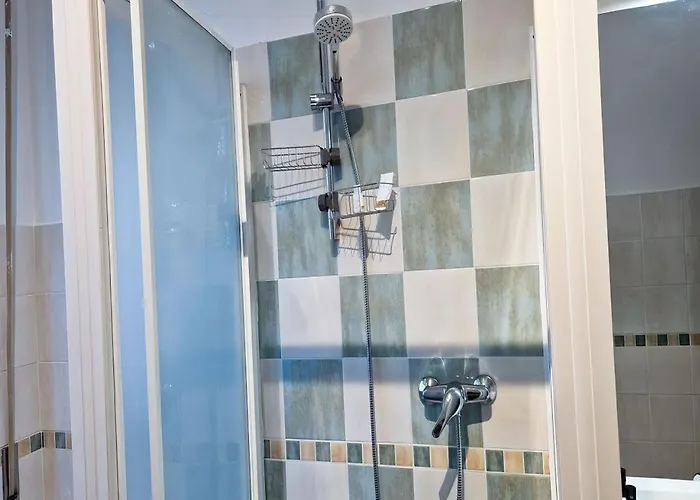 Con Terrazza Privata Nel Cuore Di - Ztl Free Apartment